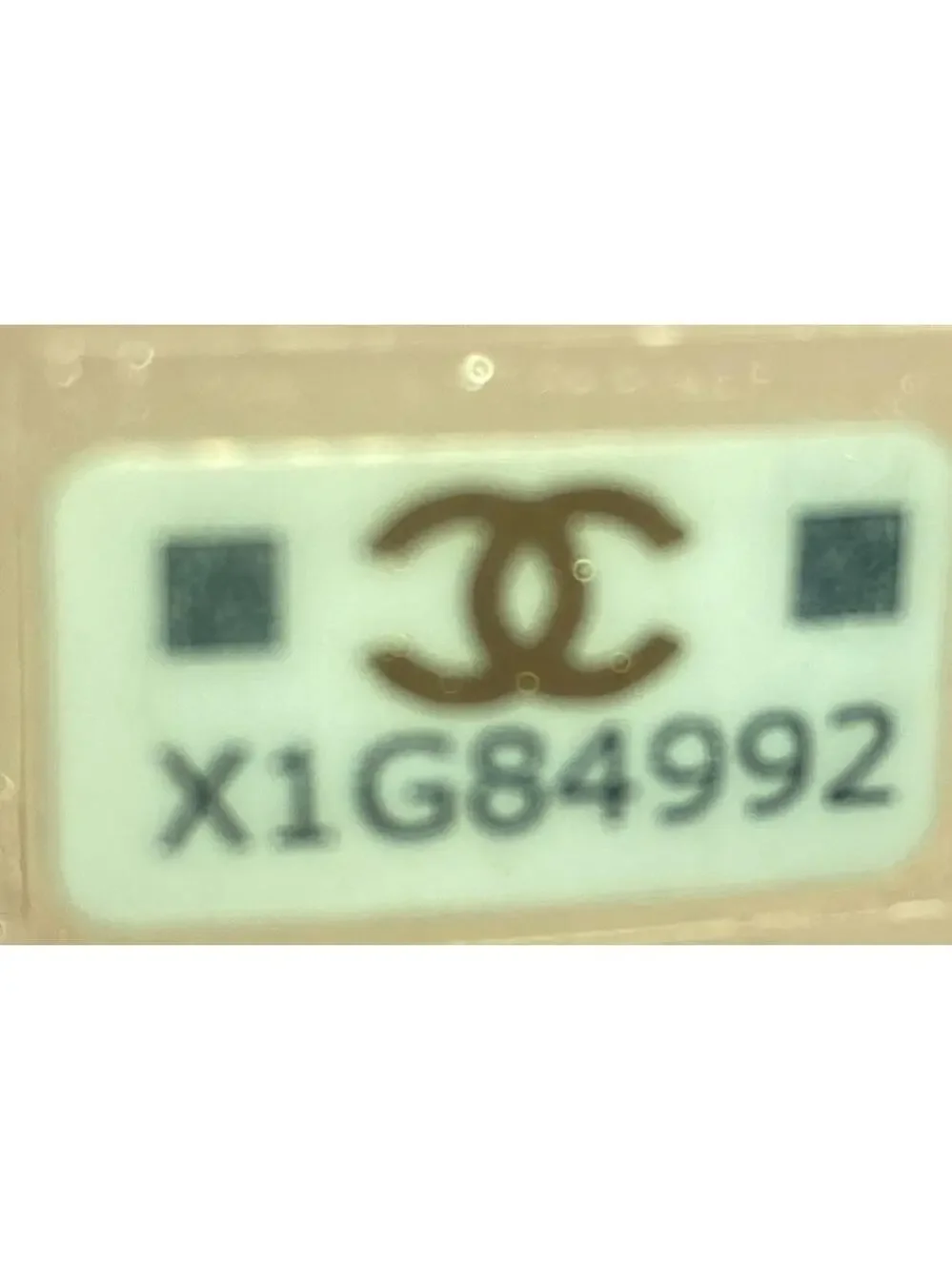 Chanel Handle With Care Round Vanity #233950C48B